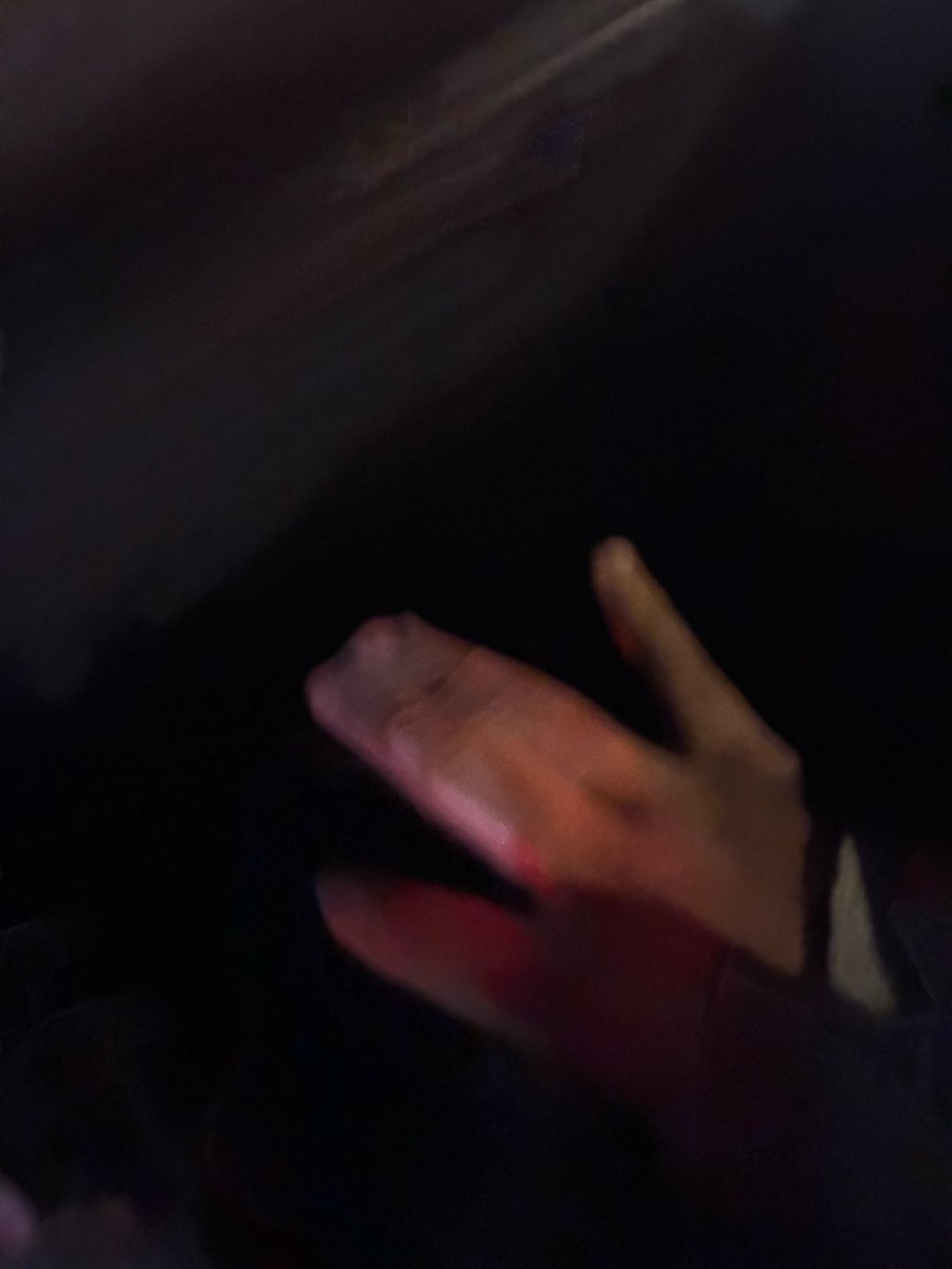 SemiXOX's tweet photo. Fingers fucked and I still held the camera straightish. https://t.co/lIh3xmBQ5V