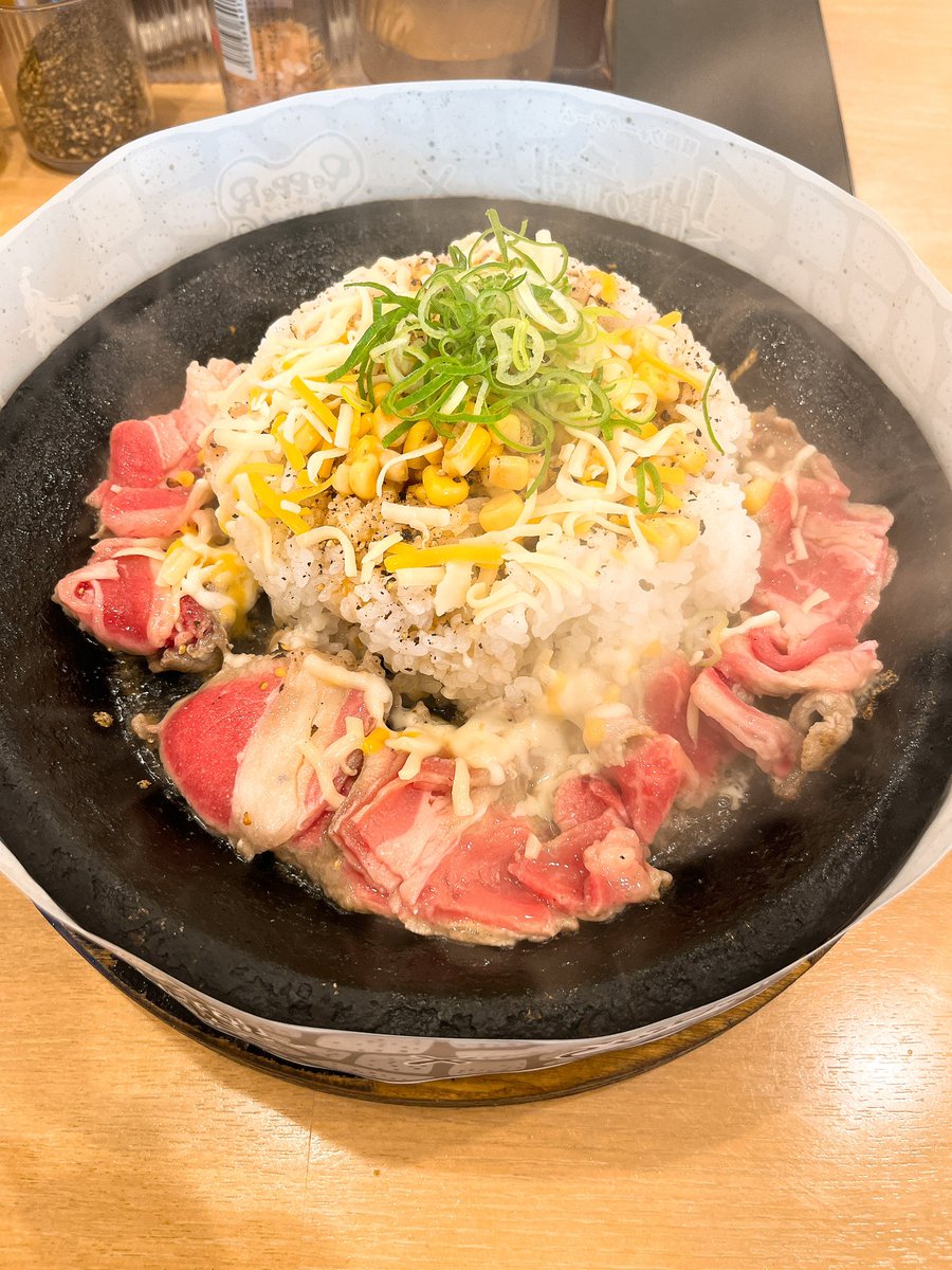 あらき tweet media