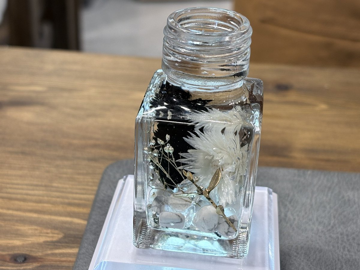 sieben1512's tweet photo. 3度目のドズル社ワークス！
今回は自分の好みの色で作ってみたけどめちゃくちゃ楽しい〜〜！

 #ドズル社ワークスギャラリー https://t.co/SsPFCfmGkE