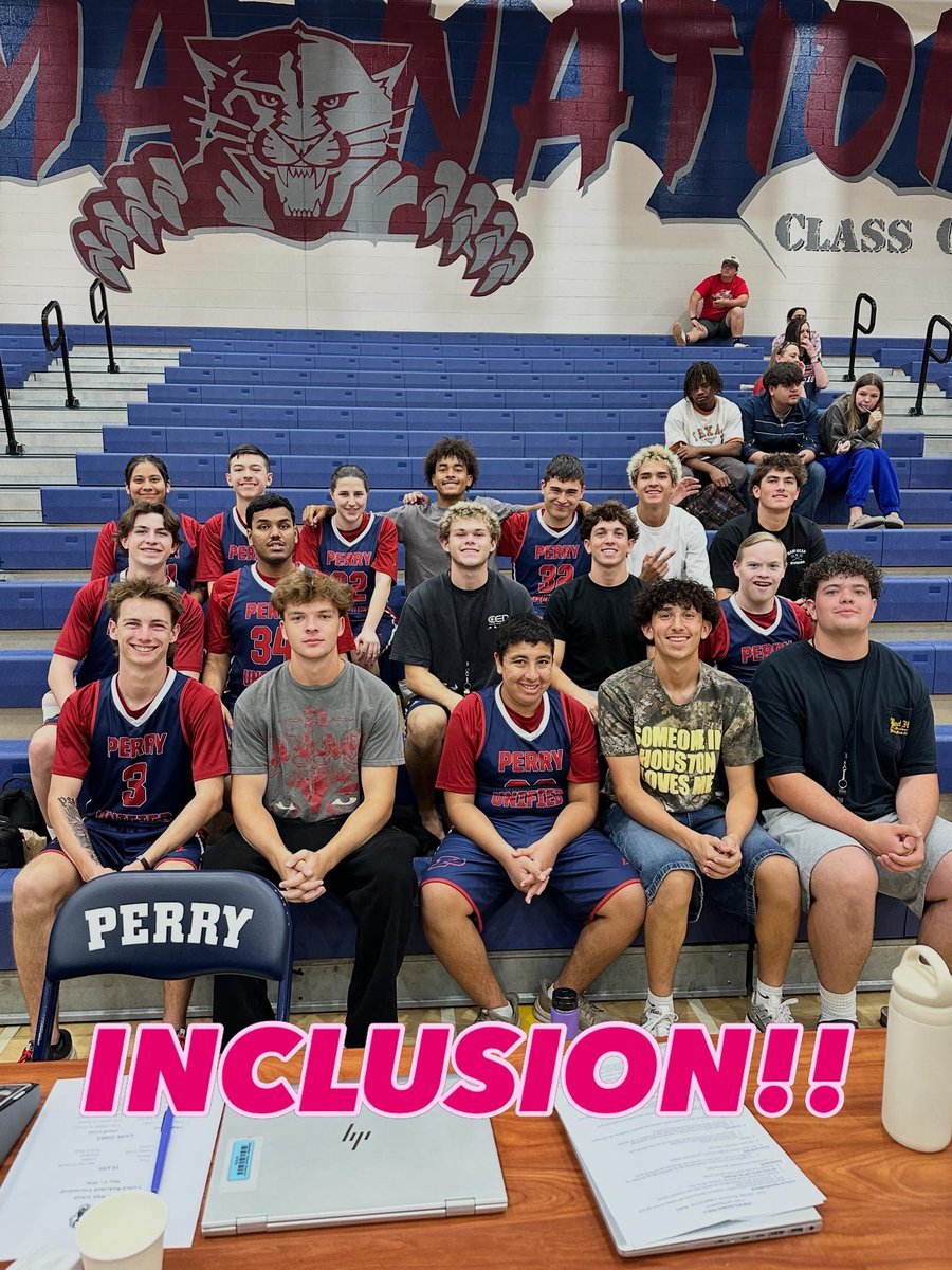 PerryUnified's tweet photo. A fun morning at the Unified Basketball Tourney at Perry High School. Thank you to everyone who came out to support the teams. A shout out to the Perry football team for referring! #choosetoinclude #respect @PerryPumas07 @perry_pumas @ChandlerUnified @CUSDAthletics @perrypumas https://t.co/12iJdtgR1f