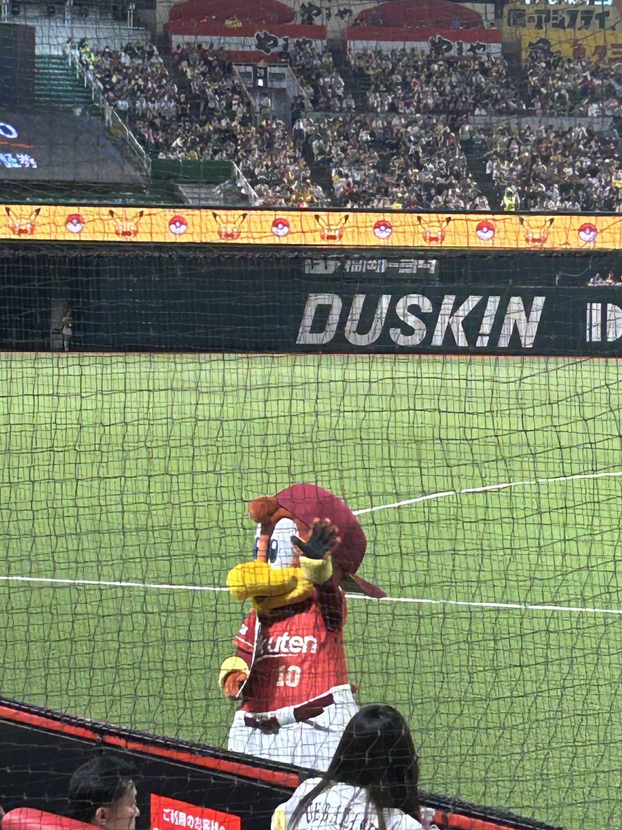 じよん tweet media
