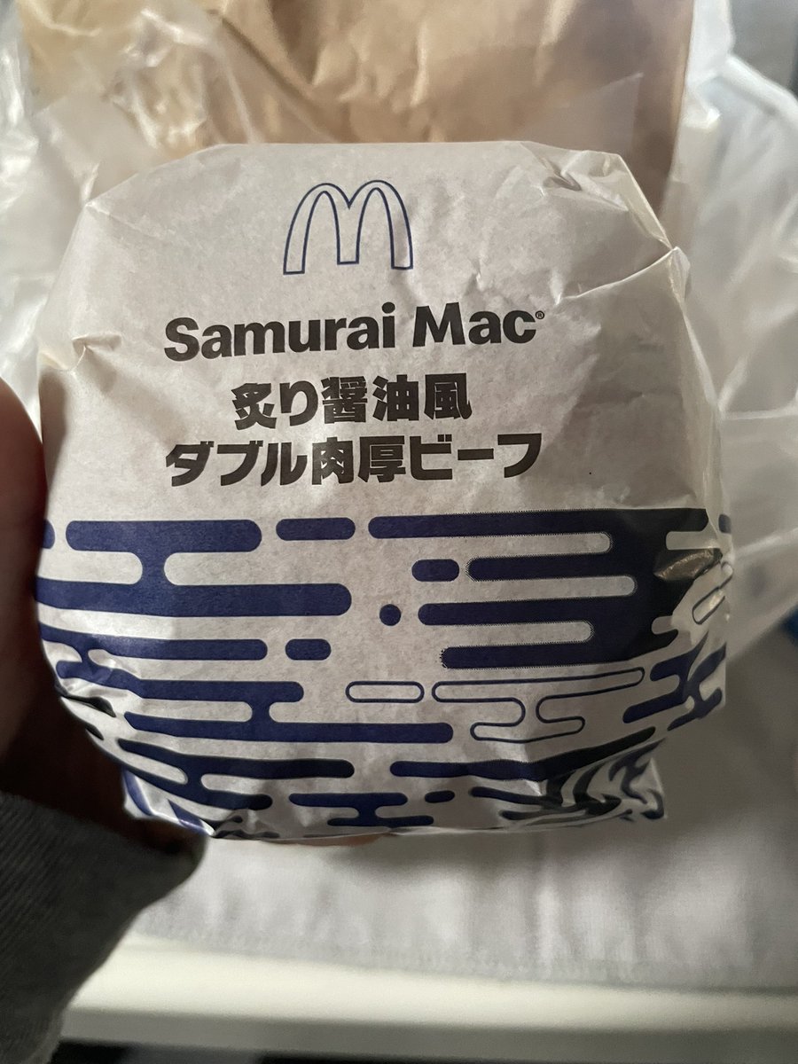 かずな tweet media
