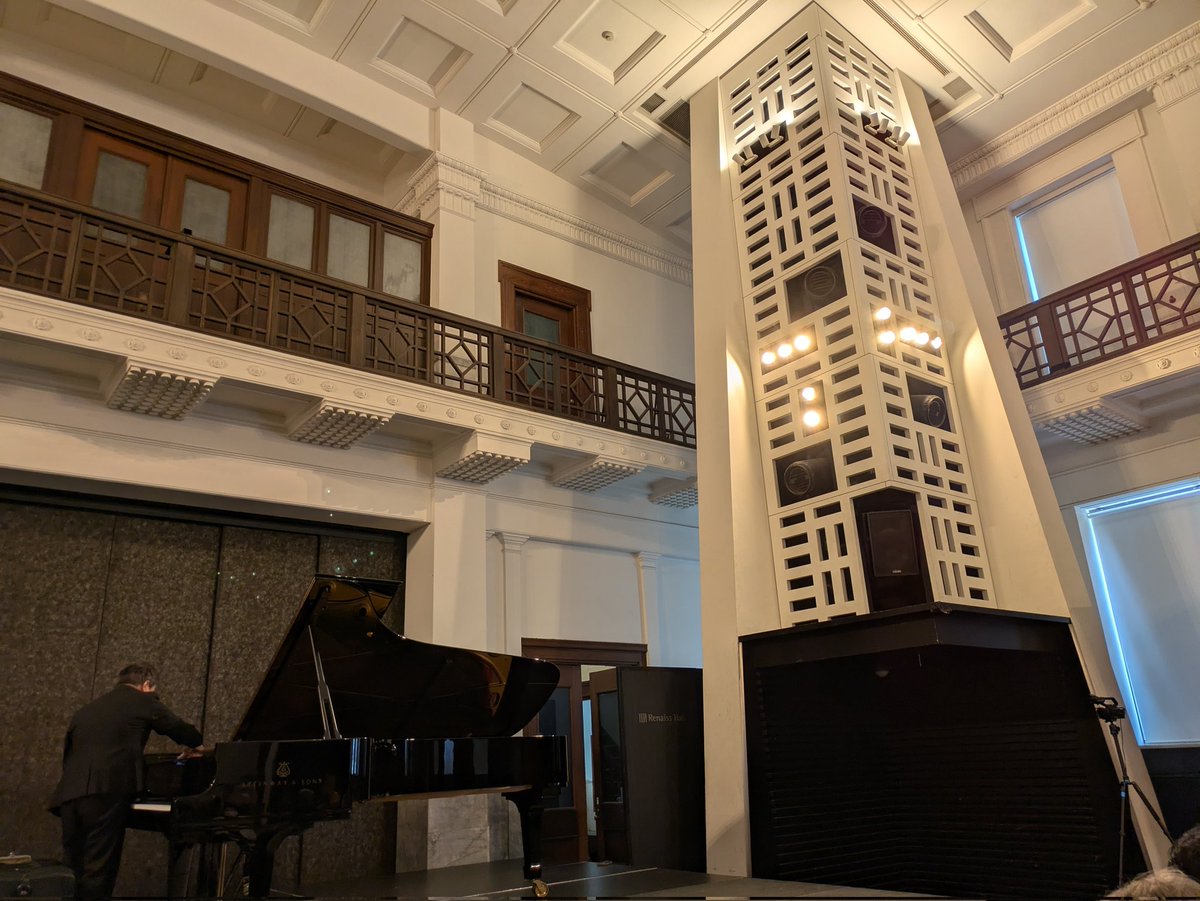 X8N31NON's tweet photo. ルネスホール🎹
素敵なホール✨️ https://t.co/M7HzCr1G3Q