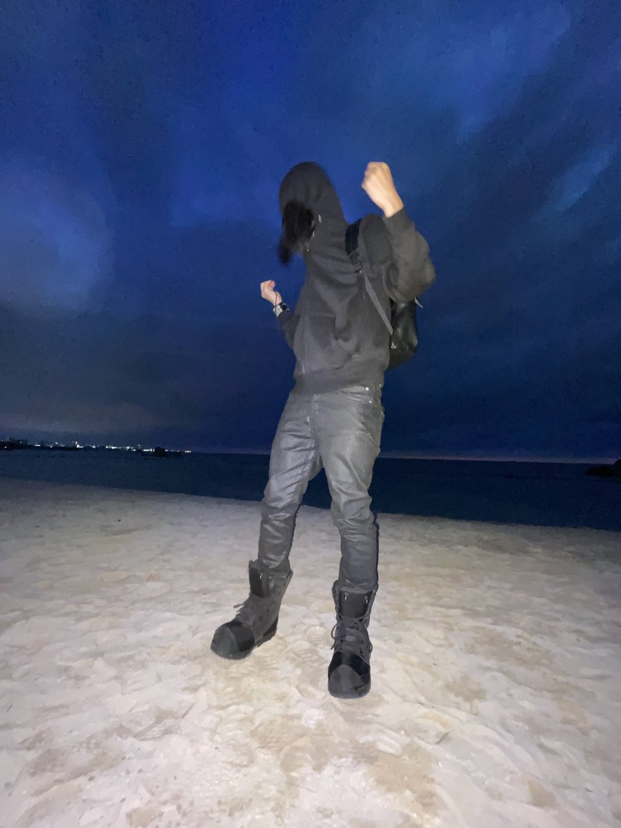 FSaku0928's tweet photo. この前リトルでCDJ4台使ってフル稼働でBtoBtoBtoBしてた
いいもの見れた… https://t.co/Ftxt2whNgg