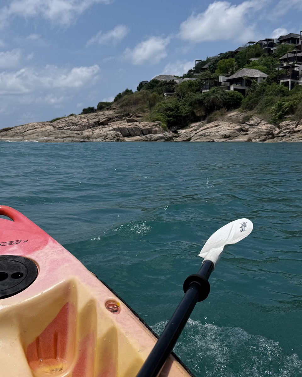perfect start to may 🌊🥥🌤️🌴