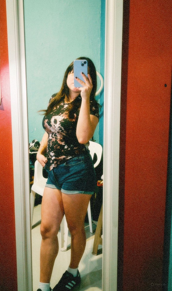 Itzel Mar tweet media