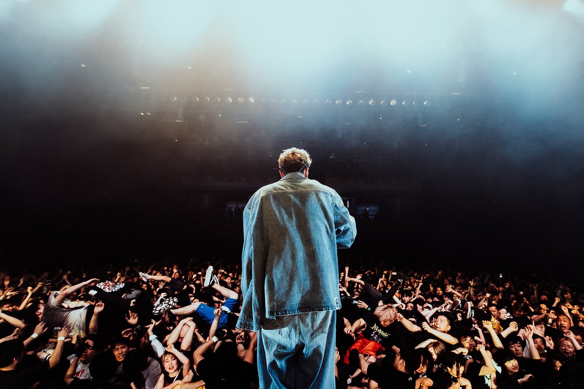 coldrain_official tweet media