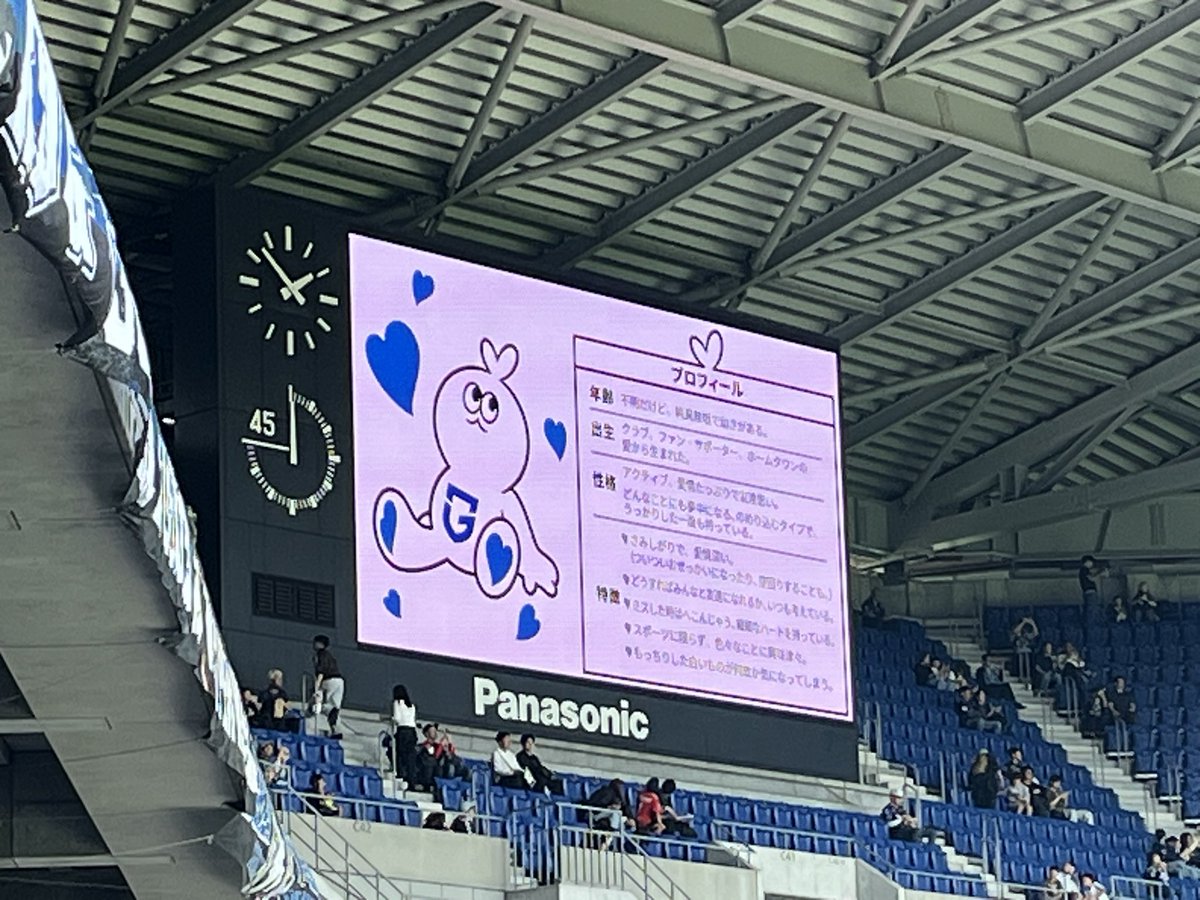 よね tweet media