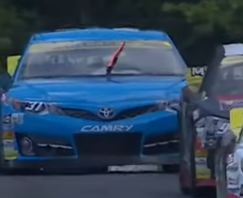 BinnAuto's tweet photo. @robbygordonfan7 Sometimes Flickr comes through for stuff like this. Also spotted him on the broadcast. Looks like that's all that was on it. https://t.co/oKhQzWWiPF