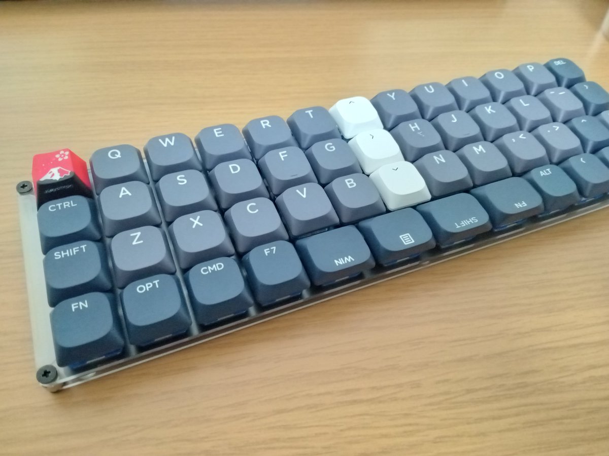 GoForty Ortho。 初の自作キーボードキット。 初の40％キーボード。 初