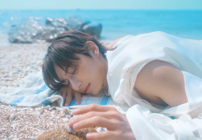 까막별 tweet media