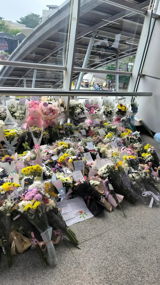 Mhd_Junn's tweet photo. 🥀 https://t.co/GKGJgeszAW