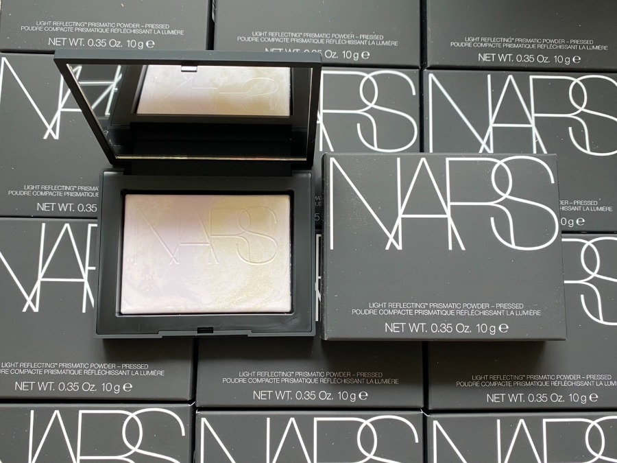 numjshop's tweet image. ✨🌸พร้อมส่ง 1,100.- NARS Light Reflecting Prismatic Powder Pressed สี Aurora 10g

#nars #นัมสต็อค