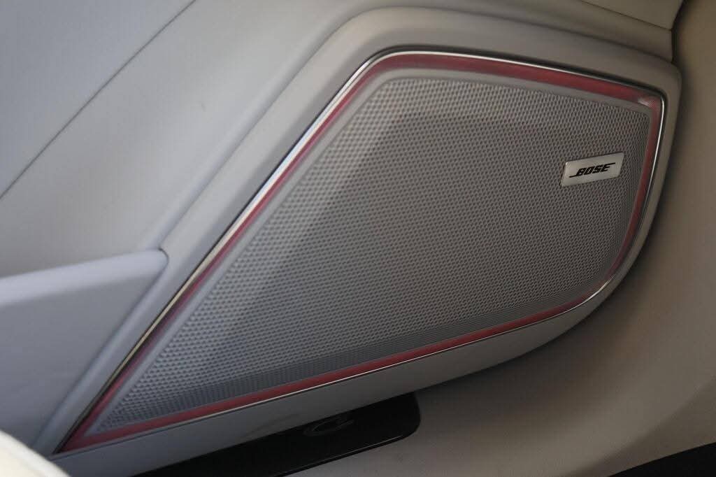 CNairobian1_'s tweet image. 18 way Adaptive sport seats with memory design◼️
Porsche communication management system ◼️
Porsche Traction Management System (PTMS)◼️
Traction control◼️

#porsche #panamera #panameraturbo #turbos