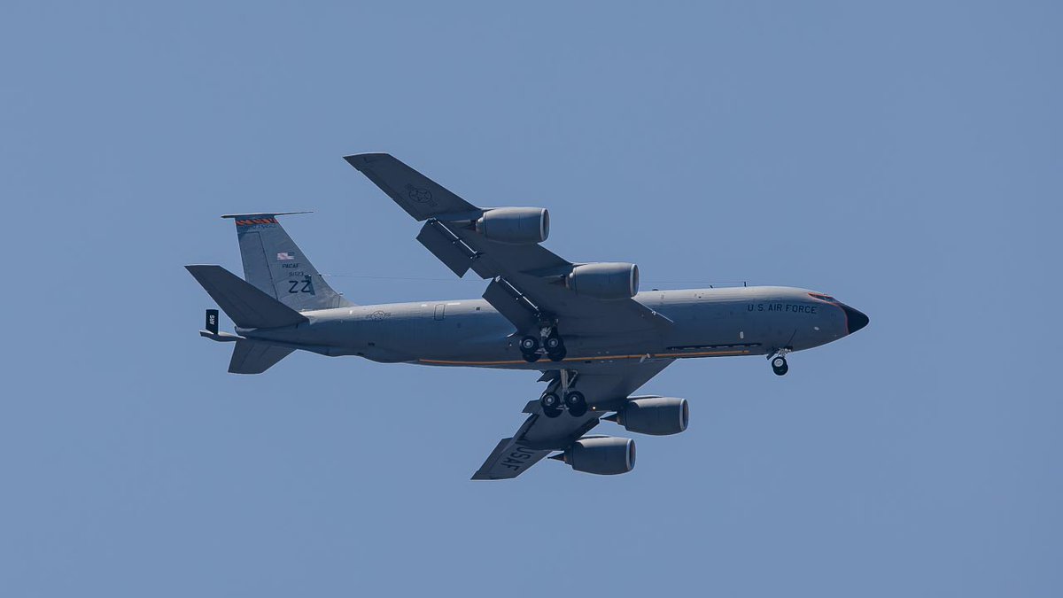 eos40is's tweet photo. 横田基地 11:18 R/W36→
KC-135R 59-1513
YOUNG TIGERS PACAF ZZ
ど高いアプローチ

#YokotaAB #CABAL54 https://t.co/sXnGIbw3Z9