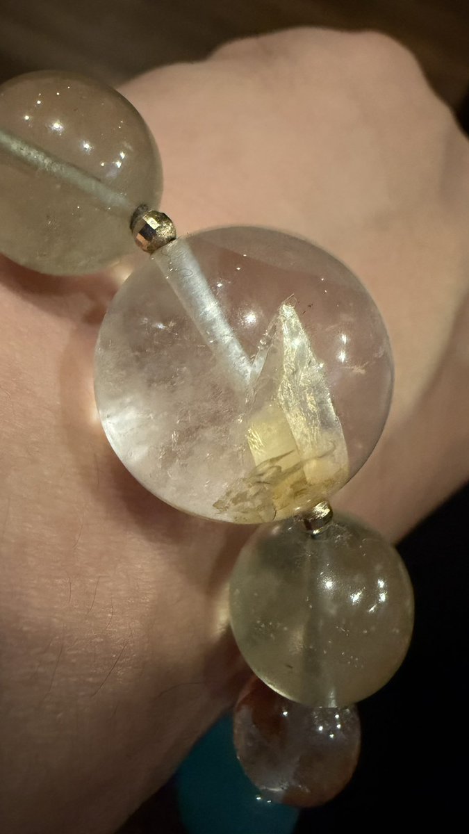 水晶のなかに謎のもの 水晶のなかに謎のもの 【公式通販】