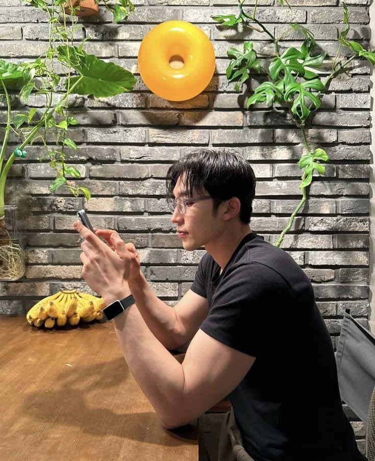 spicyonionrings's tweet photo. Lee sang yi. https://t.co/SLfBqWQQAp