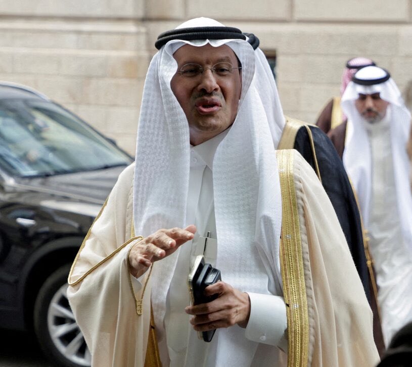 تـسـار tweet media
