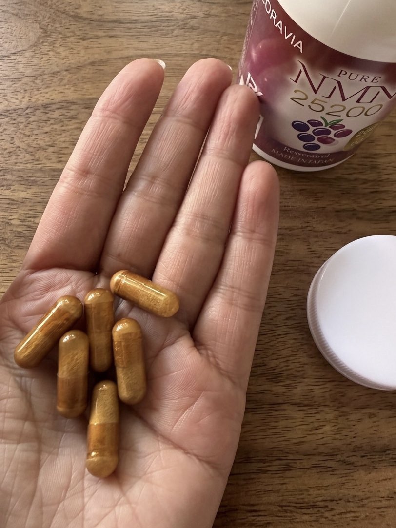 cosmetics_358's tweet photo. モニターステーションのモニターキャンペーンでもらった「25 NMNサプリメント 25200mg」についてのレビューです。

最近よく聞くNMN
年齢とともに気になってくる“なんとなくの不調”や美容面の変化にアプローチしたくて取り入れてみました。

#モニターステーション #PR
#NMN #エイジングケア #美容習慣 https://t.co/T325GhTfiM