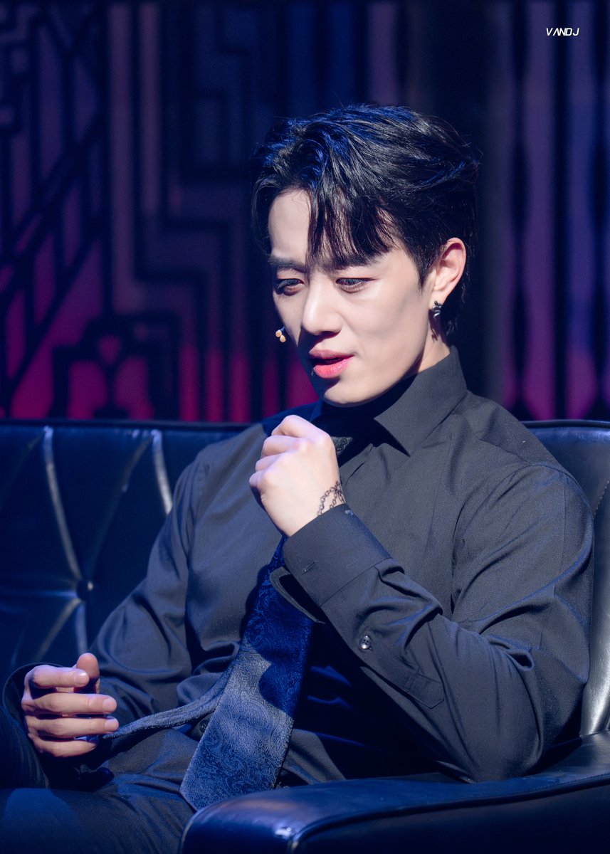 26.05.01 금 / 20시 #T260501
비스티 커튼콜 ✨#최호승