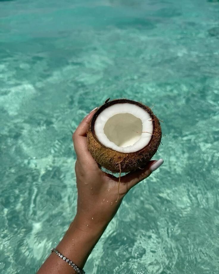 Coco Beach Vibe 🥥 tweet media