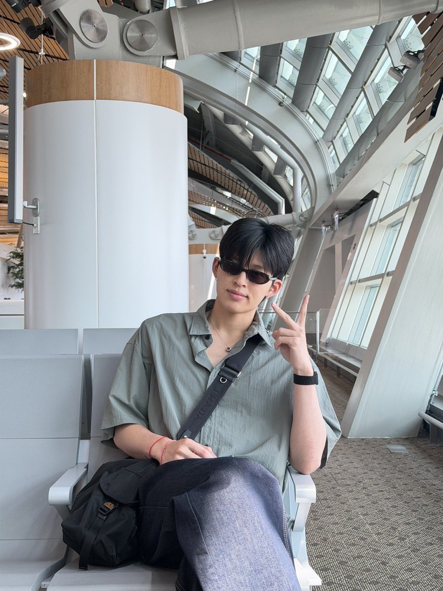 mama bear 🧸🍯 tweet media