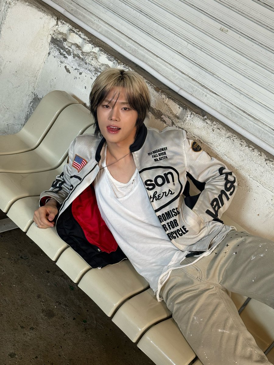 dyeongsumsg's tweet photo. ☆📧☆260502 [13:09-13:49]

here is Jungsu who woke up at 12 o'clock 

*📸* x4

Kim Jungsu status: excited 

😺 https://t.co/YV8ic5c7uB