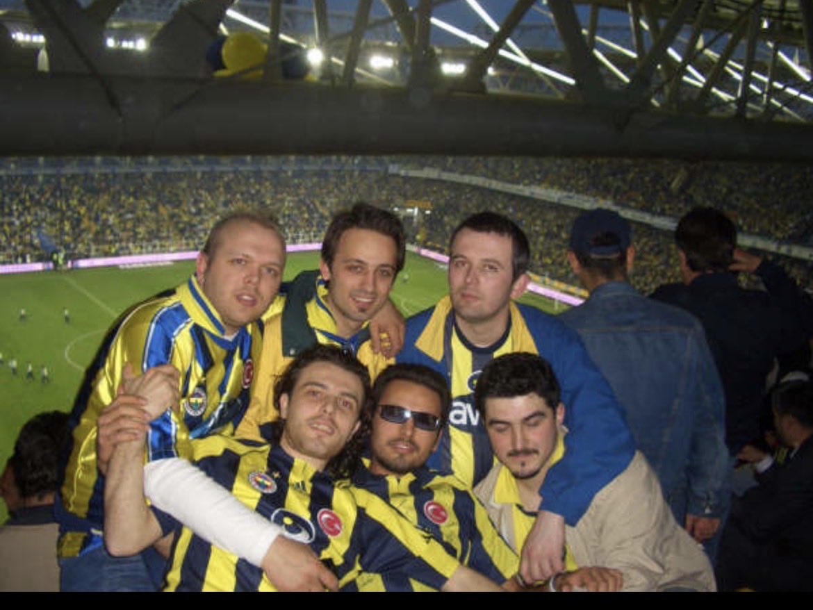 TanerKusBey's tweet photo. @azizbalkan @okan_erg @eglenceman Kuzen haklı 😊 https://t.co/RYcFdNmhLn