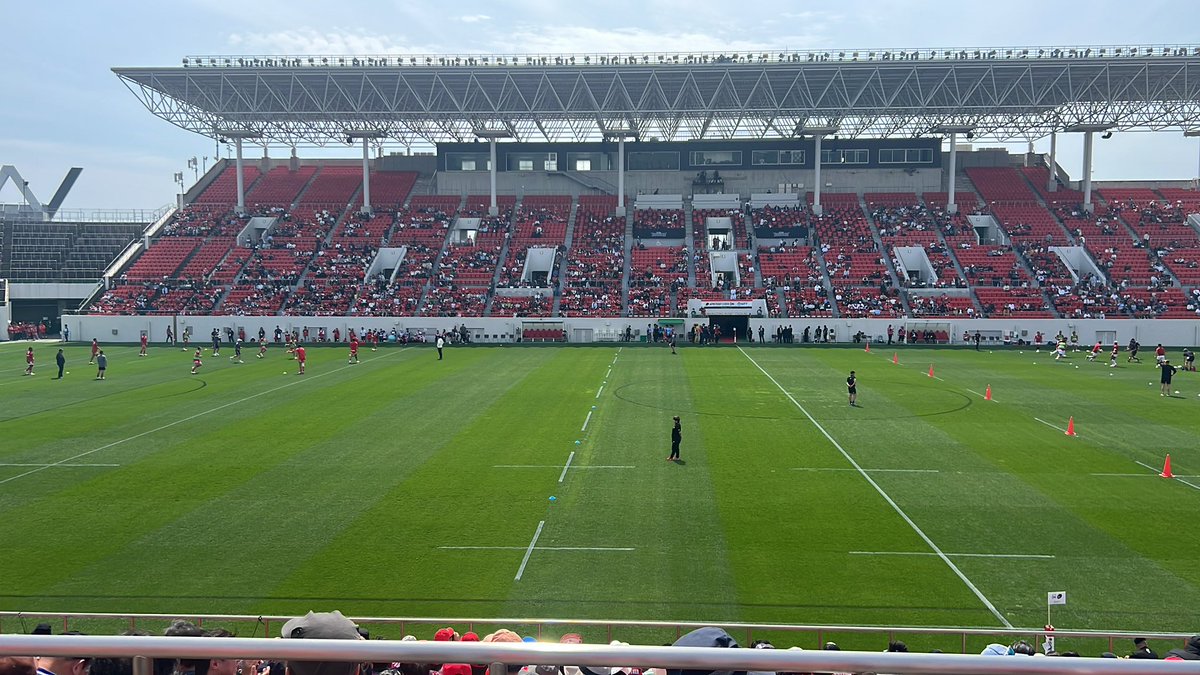 rugbessan1985's tweet photo. 現地！暑い！ https://t.co/nI2ea3p5Q0