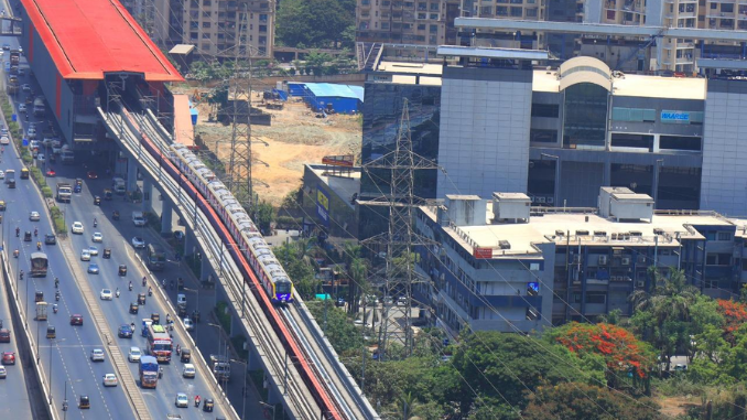 RailAnalysis's tweet image. We had the privilege of interacting with @DrSanMukherjee , who shared key insights on the future of urban mobility and infrastructure in the Mumbai Metropolitan Region.

Read more: railanalysis.in/exclusive-inte…

#RailAnalysis #ExclusiveInterview #UrbanMobility #MMRDA