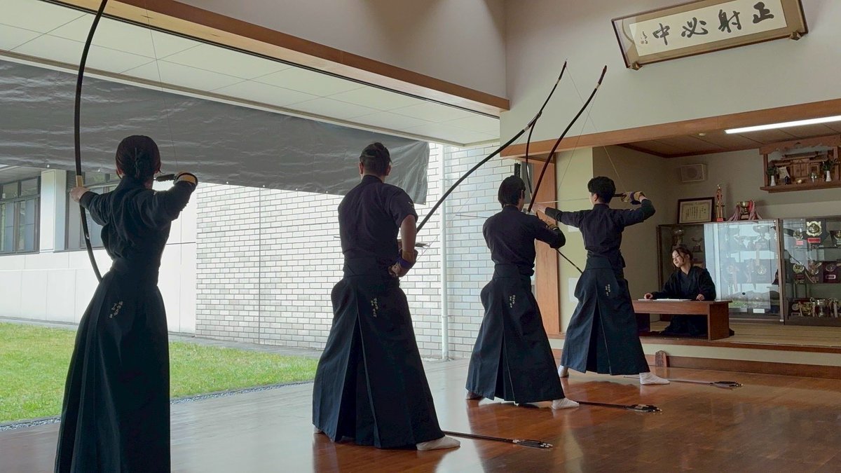 JU_Kyudo's tweet photo. 【お知らせ】
4月25日（日）に紅白戦と新人歓迎会が行われました。

学年を越えて交流する良い機会となり､部員同士の親睦も深まりました。
今後の活動に繋がる有意義な時間となりました。 https://t.co/cC2Uqb5cjX