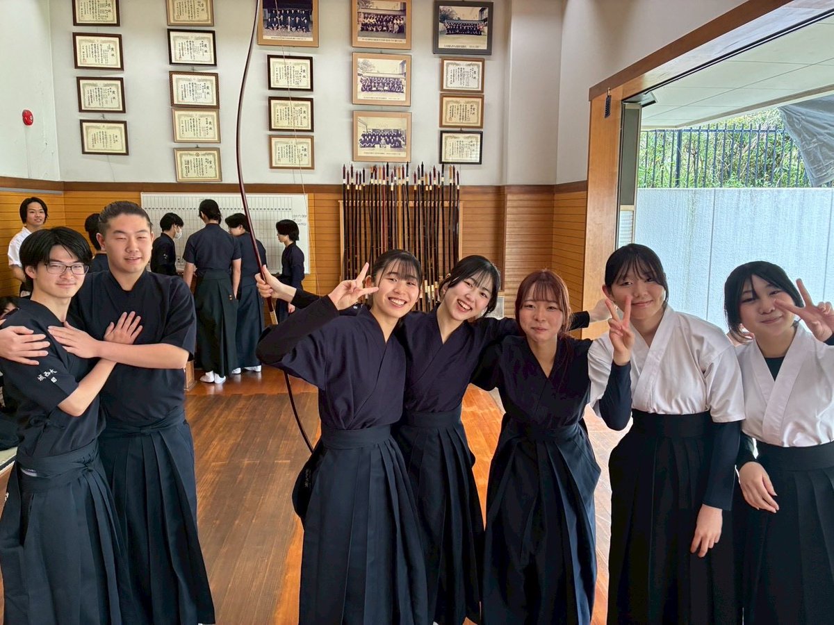 JU_Kyudo's tweet photo. 【お知らせ】
4月25日（日）に紅白戦と新人歓迎会が行われました。

学年を越えて交流する良い機会となり､部員同士の親睦も深まりました。
今後の活動に繋がる有意義な時間となりました。 https://t.co/cC2Uqb5cjX
