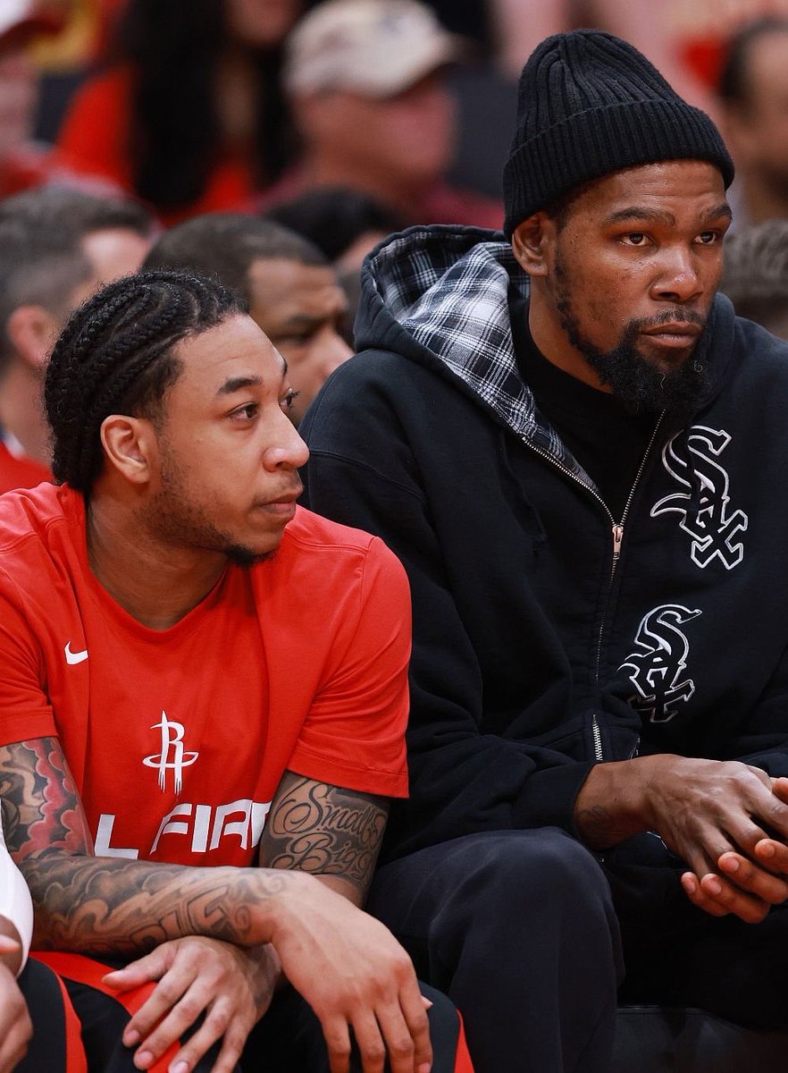 Rockets Lead tweet media