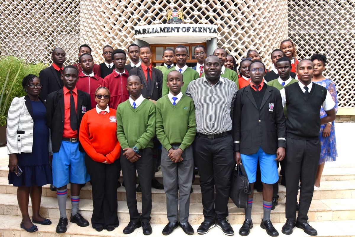 AnthonyBuluma's tweet photo. Honored to mentor bright students from across high schools during their Parliament visit under the Senate Liaison Program 🇰🇪

The future is bold, curious, and ready. https://t.co/VRgvOcaZtG