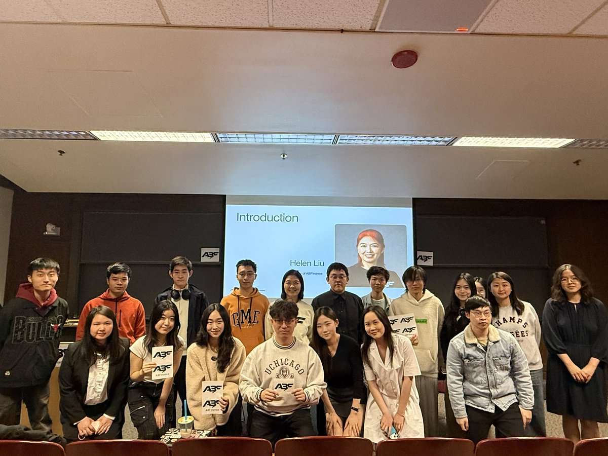 Helen Liu tweet media