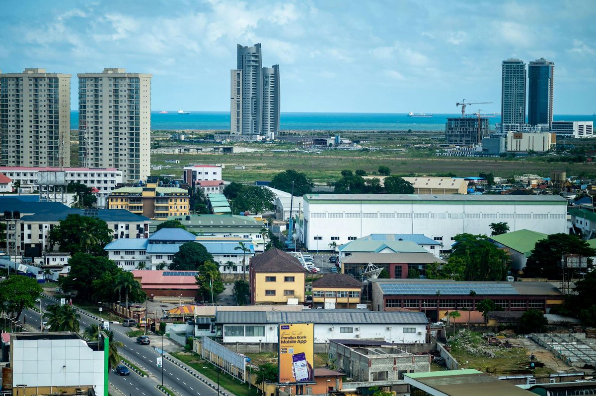 's tweet image. Le Gabon reçoit 150 millions de dollars de la Banque mondiale pour transformer son économie. Eau, électricité, assainissement : les secteurs clés pour sortir de la crise et apaiser les tensions socia… #Afrique #Finance #Audit #BanqueMondiale #DettePublique