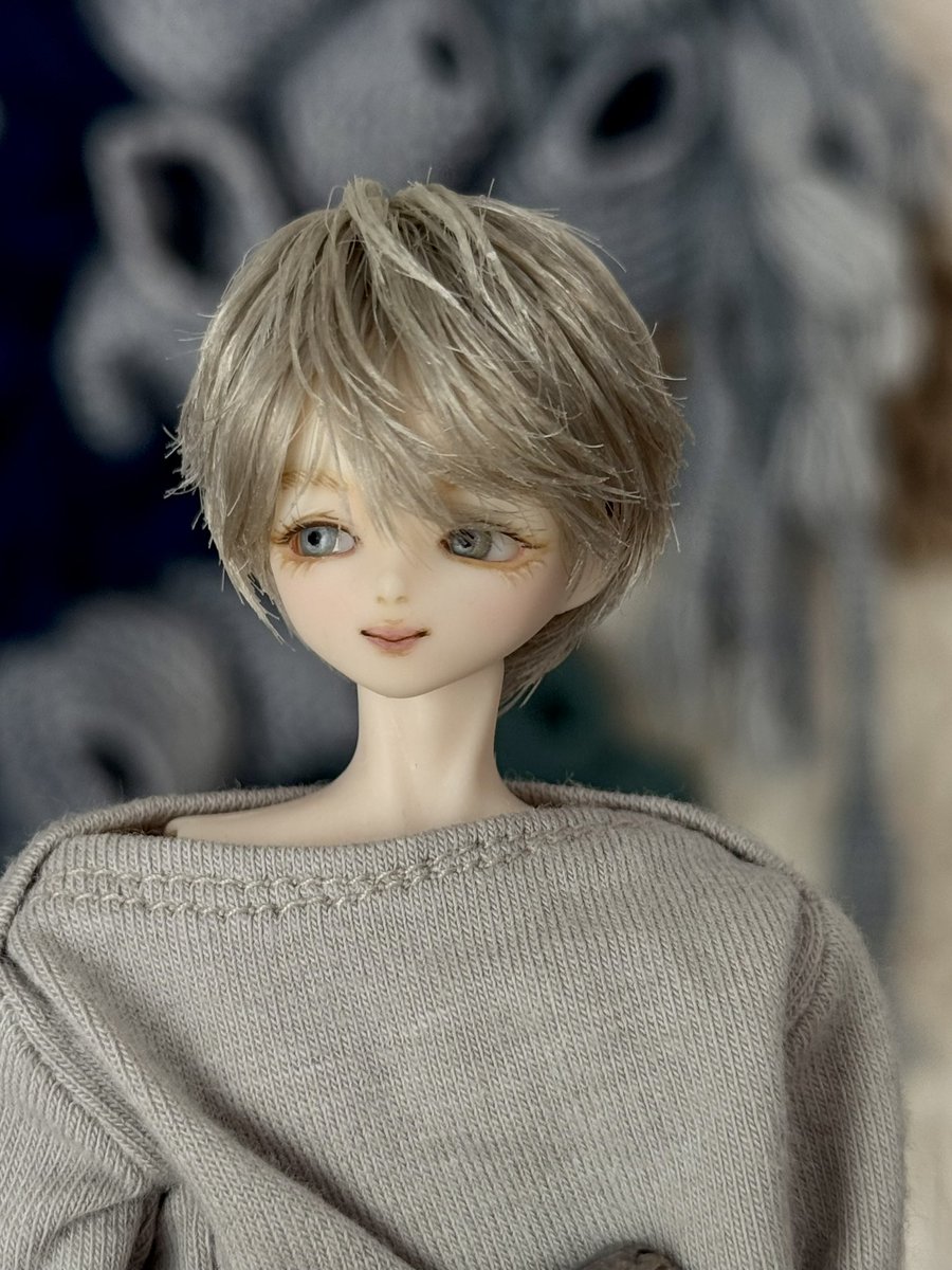 halr.yo_doll tweet media