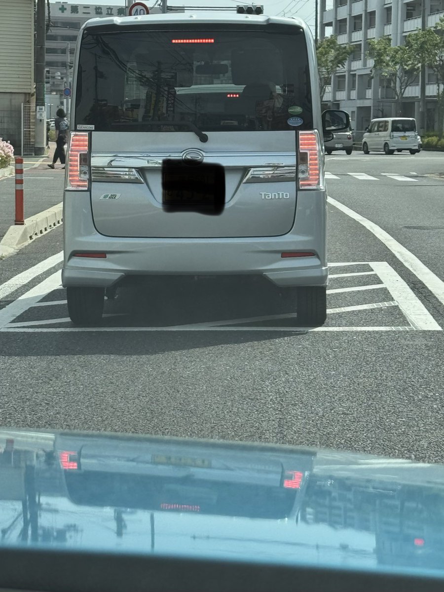 SEN_Genoma's tweet photo. GWって感じのイカつい停車位置助かる https://t.co/rgD8hda4os
