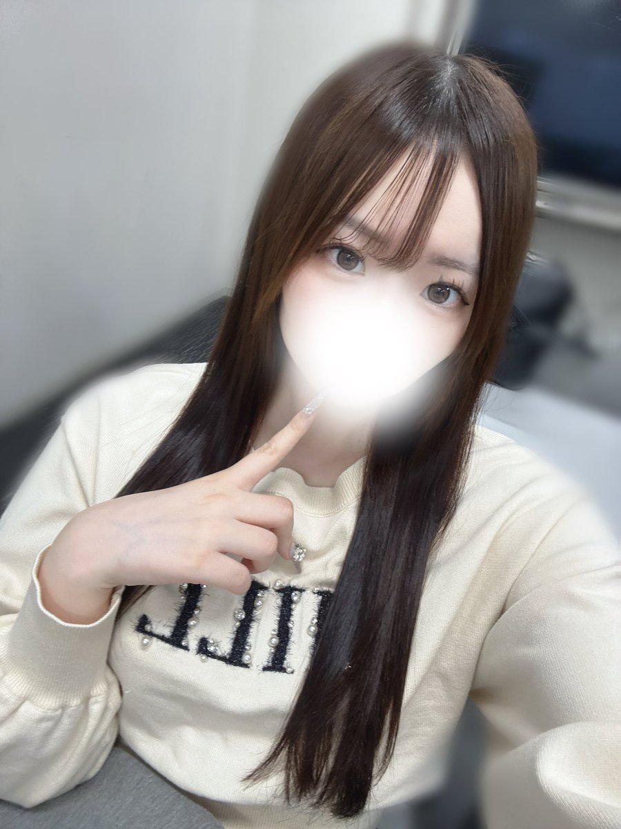 みお tweet media