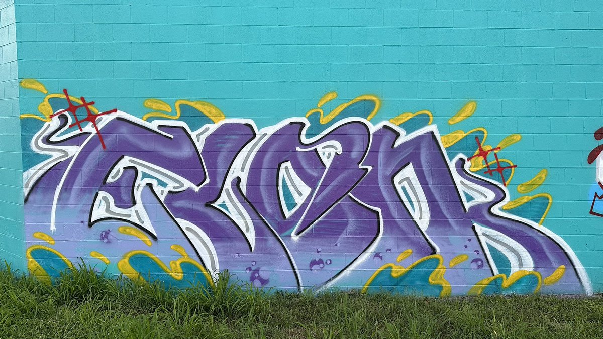 duggephresh's tweet photo. Oahu airport area https://t.co/Q5mdsQjqov