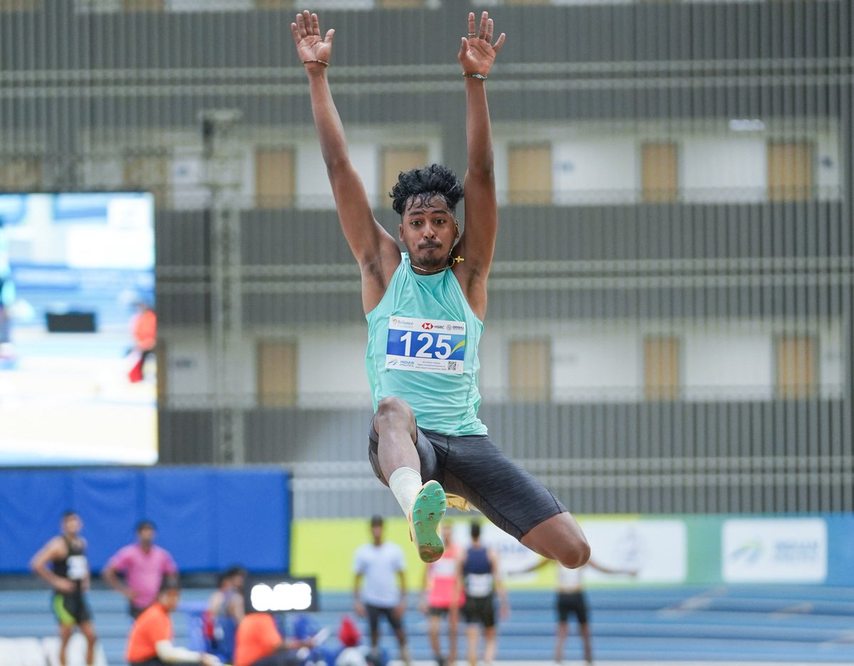 sports_odisha's tweet image. 📸 Game on at #KalingaStadium. 

Indoor athletics action begins. 🏃🏻‍♂️

#OdishaForSports #Athletics #PadiaToPodium #IndianAthletics