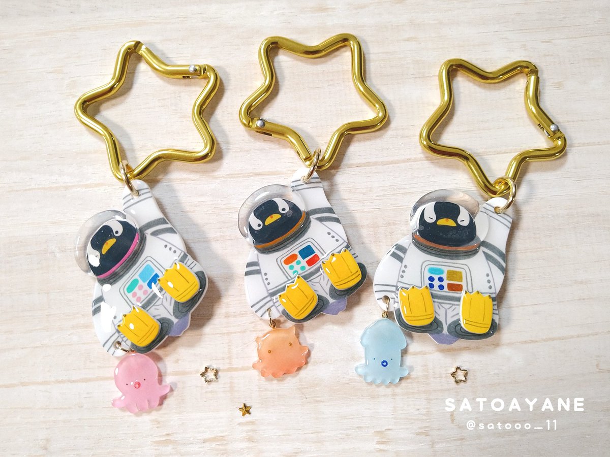 satooo_11's tweet photo. 宇宙ジェンツーバッグチャーム
お供のメンダコの他に１点ずつですがタコとイカもいます🐙🦑🐧
#新宿ペンバザ https://t.co/lCGijnZFrf
