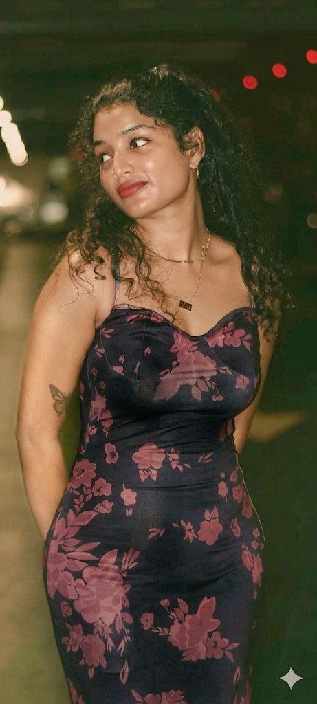 Glamour SnapsX tweet media