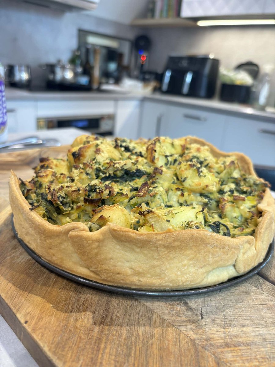 DarrenLong71's tweet image. Not made a Homity Pie since my Veggie Days in the late 80’s ..Delicious though 💚 #Vegan