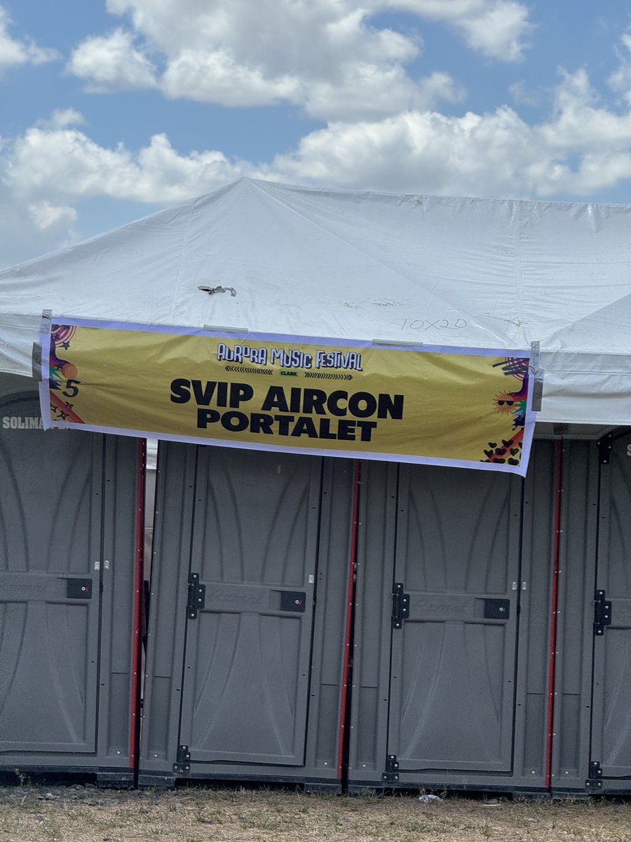 89Khey's tweet photo. may aircon ang portalet

SB19 IS FESTIVAL READY
Aurora Music Festival Day1
#Aurora2026
@SB19Official #SB19 https://t.co/1bL1aRR1xa