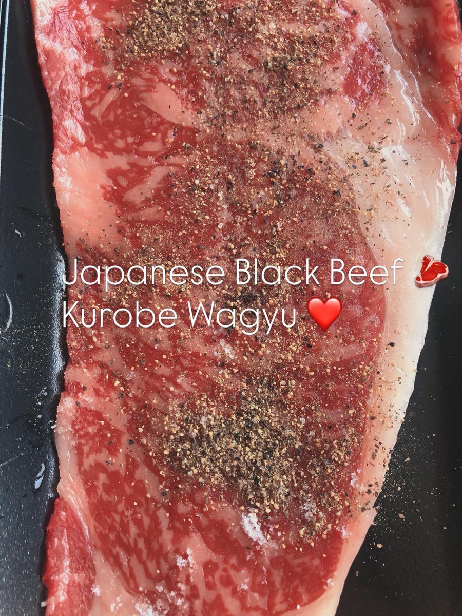 TakakoIkehpx3's tweet image. @IkehataTakako EASY COOKING ❤️
MY LUNCH ❤️
JAPANESE BLACK BEEF STEAK AU POIVRE A LA CHINOISE ❤️
SWEET POTATOES SALAD With Carottes râpées, Mushrooms, Avocados, Onions &amp;amp; Green Leaves ❤️
STEAMED RICE ❤️
Buon Appetito ❤️
#homecooking #japanesebeef #rice #nouvellechinois ❤️