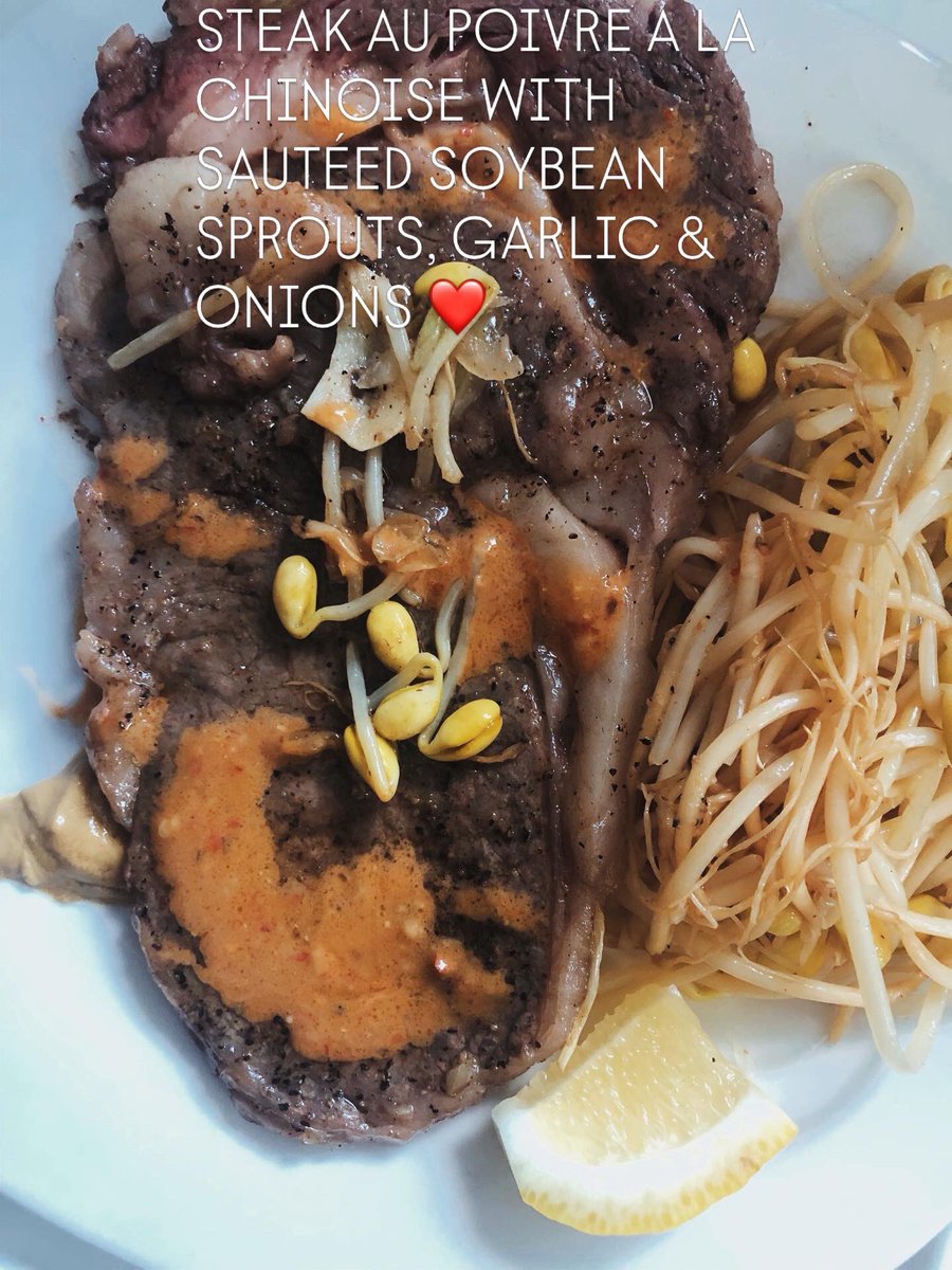 TakakoIkehpx3's tweet image. @IkehataTakako EASY COOKING ❤️
MY LUNCH ❤️
JAPANESE BLACK BEEF STEAK AU POIVRE A LA CHINOISE ❤️
SWEET POTATOES SALAD With Carottes râpées, Mushrooms, Avocados, Onions &amp;amp; Green Leaves ❤️
STEAMED RICE ❤️
Buon Appetito ❤️
#homecooking #japanesebeef #rice #nouvellechinois ❤️