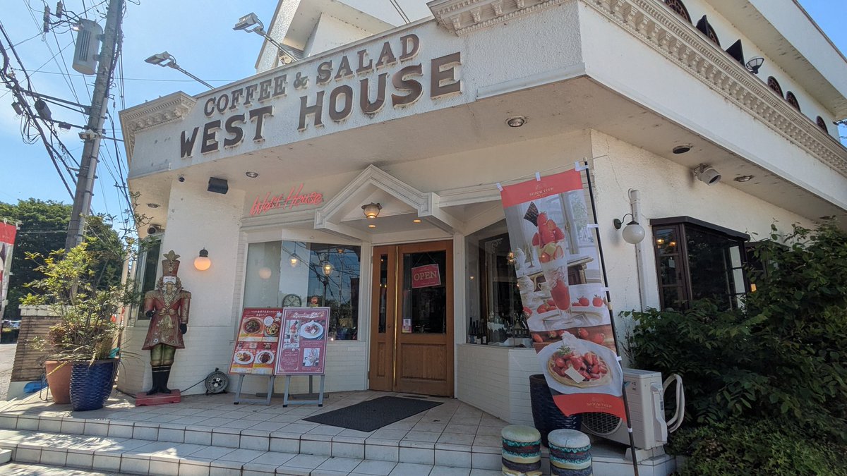 ユシー tweet media