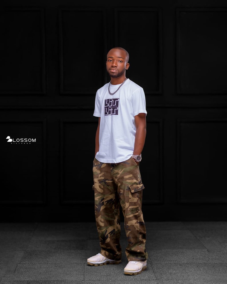 LIT CLOTHING BRAND tweet media