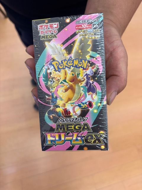 🎲🎲🎲🎲🎲🎲🎲🎲🎲🎲🎲🎲 トレカのチンチロリン ピンゾロ出ました